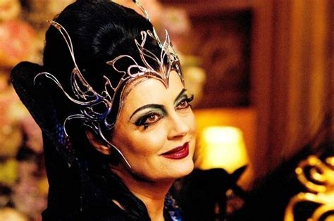 The Enchanted Evil Witch: The Mistress of Shadows